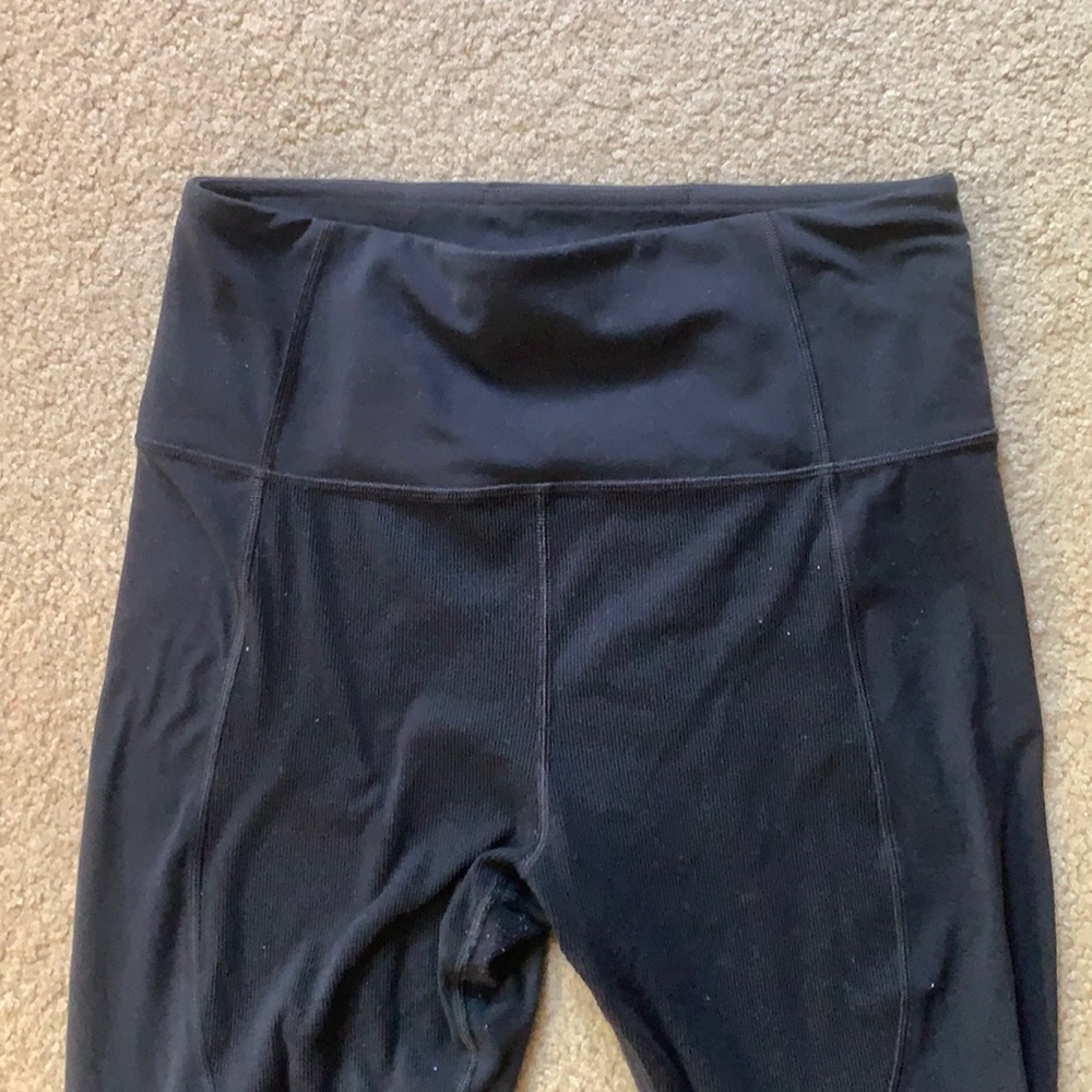 ‼️ACCEPTING ANY OFFER ‼️ leggings barely worn